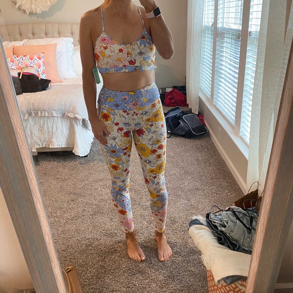 NWT Forever 21 Workout Set- Leggings